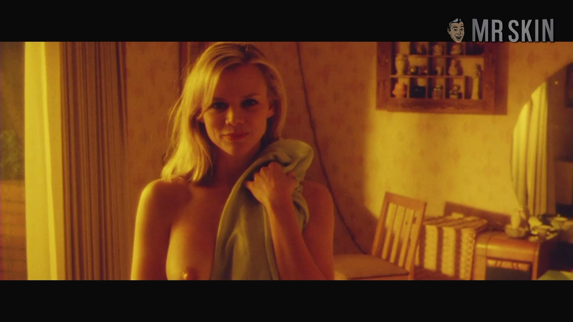 Elizabeth Baldwin in Mind Rage (2001) Breasts Butt Breasts Butt 184531