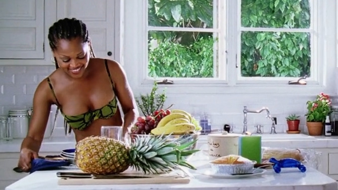 Sexiest Scenes of Theresa Burnett from Bad Boys II. Bikini. 187793