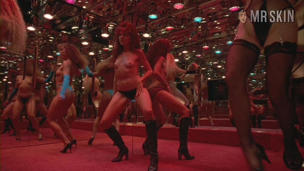 Shareen Mitchell in American Heart (1992) Breasts Underwear Breasts Sexy 327071