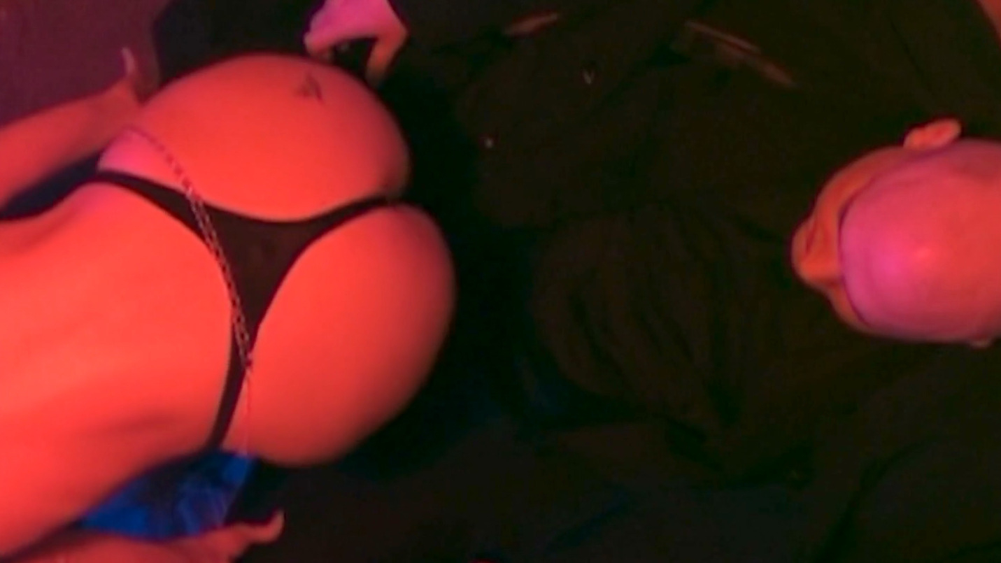 Lorelei Leslie in 13 Moons (2002) Thong Right Breast Sexy Breasts Right Breast 203172