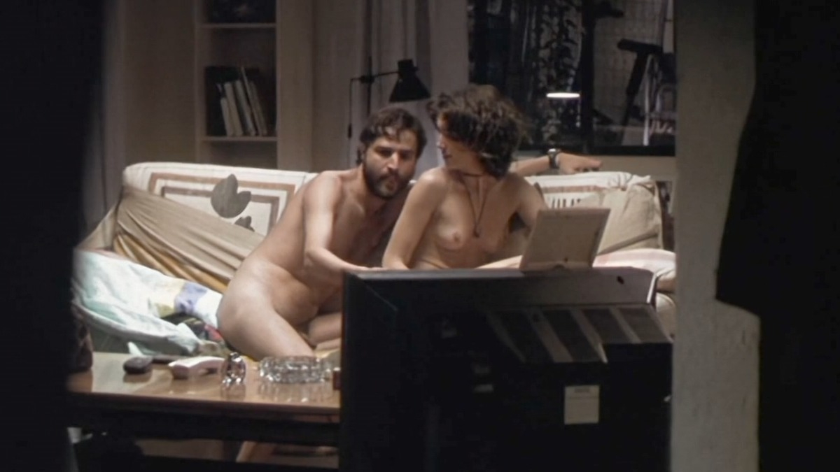 Paz Vega Nude in Zapping. Breasts, Butt, underwear. 199978
