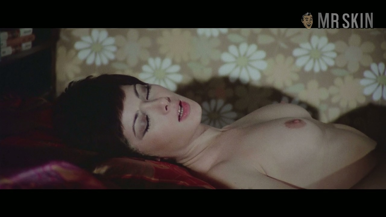 Nudes of Magda Cortis from Strip Nude for Your Killer. Breasts, Bush, underwear. 192474