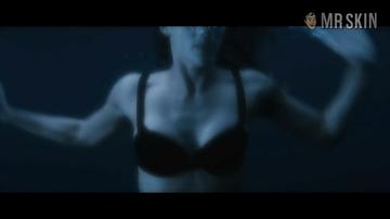 Jennifer Garner in Elektra (2005) Bikini Bikini Lesbian 195490