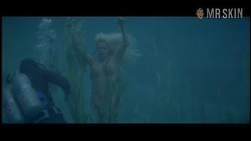 Christine Todd in Lady in Cement (1968) Breasts Breasts 282756