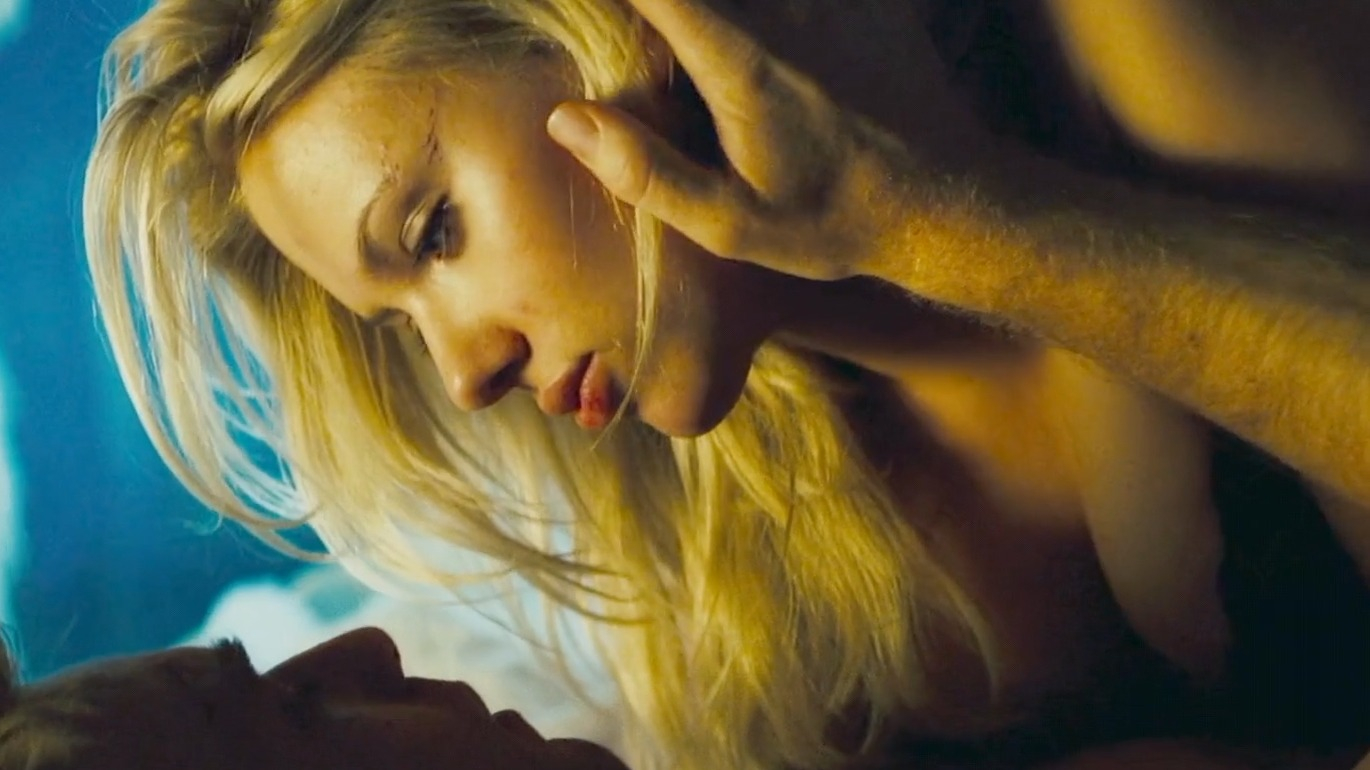 Scarlett Johansson in The Island (2005) Underwear Sexy Underwear 199912
