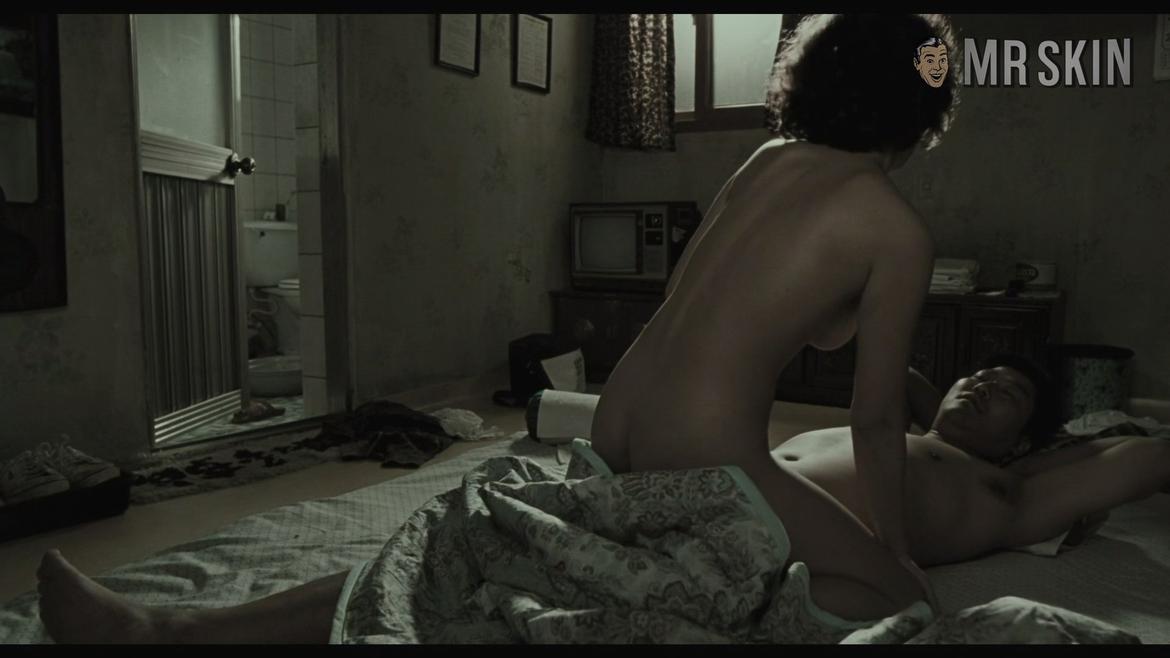 Mi-seon Jeon in Memories of Murder (2003) Breasts Butt Breasts Butt 197744
