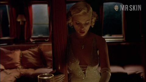A Good Woman's Sexiest Scenes with Scarlett Johansson. Sexy, breasts, left nipslip. 205794