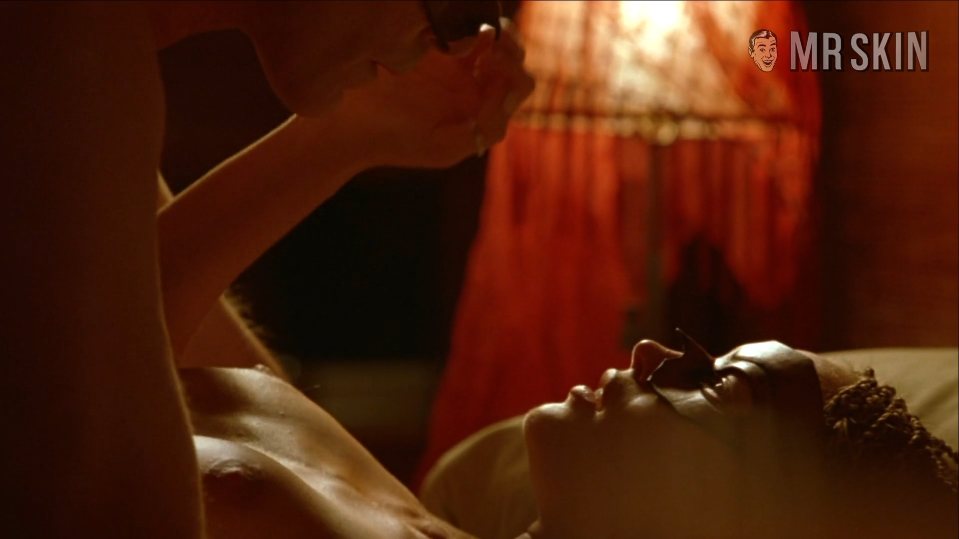 Jolene Blalock Nude in Slow Burn. Breasts, butt, left breast. 206602