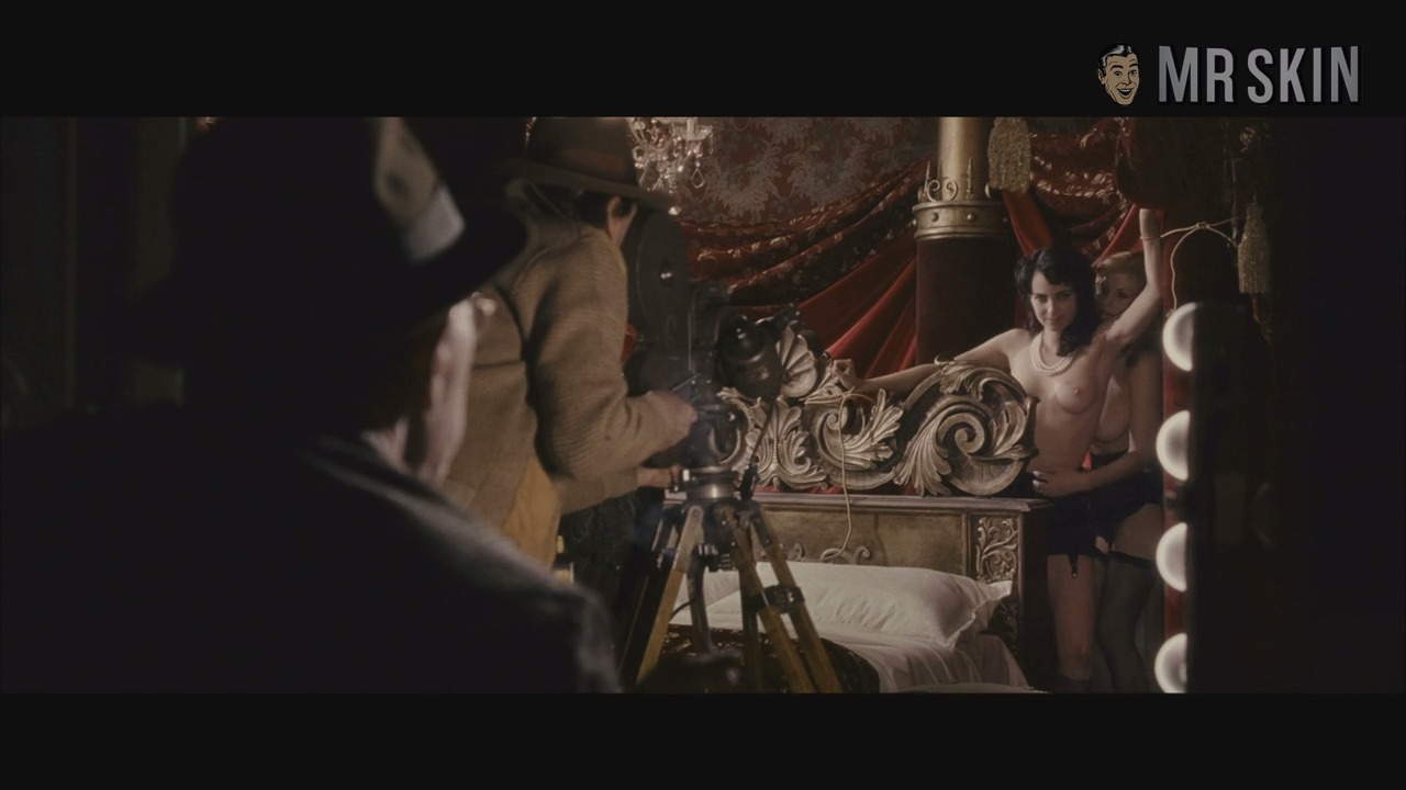 Mia Kirshner Nude in The Black Dahlia. Breasts, Lesbian, sexy, underwear. 204586