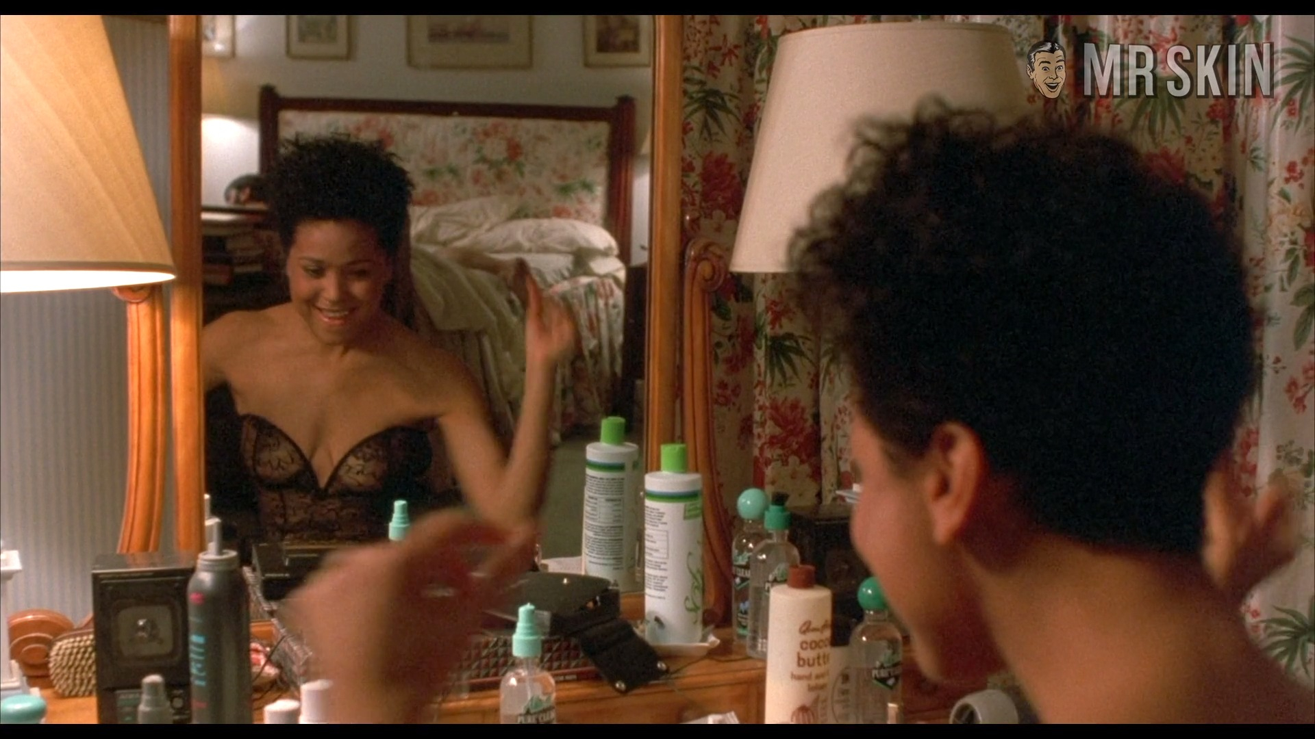 Alphonsia Emmanuel in Peter's Friends (1992) Sexy Underwear Sexy Underwear 312545