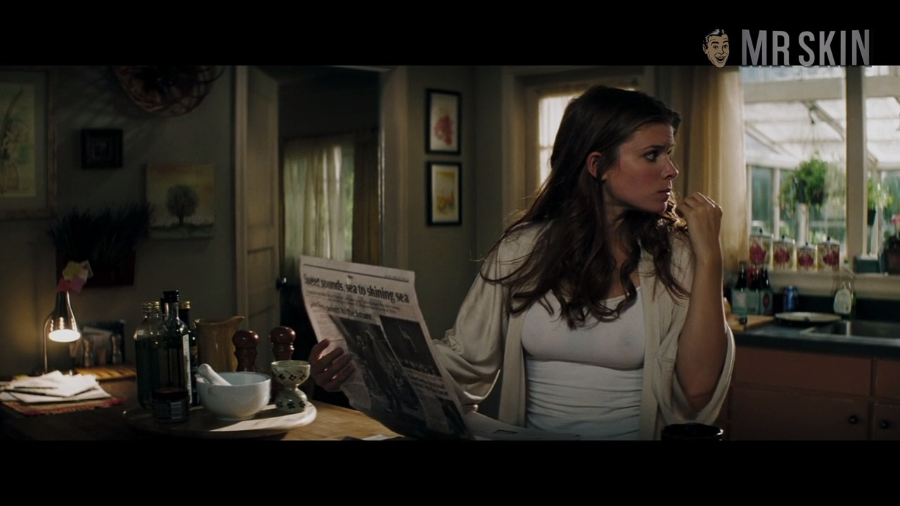 Hottest Kate Mara Scene in Shooter. Sexy, underwear. 206402