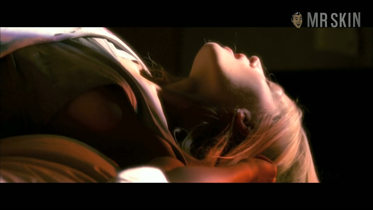 Rosamund Pike in Fracture (2007) Breasts Breasts Sexy 207162