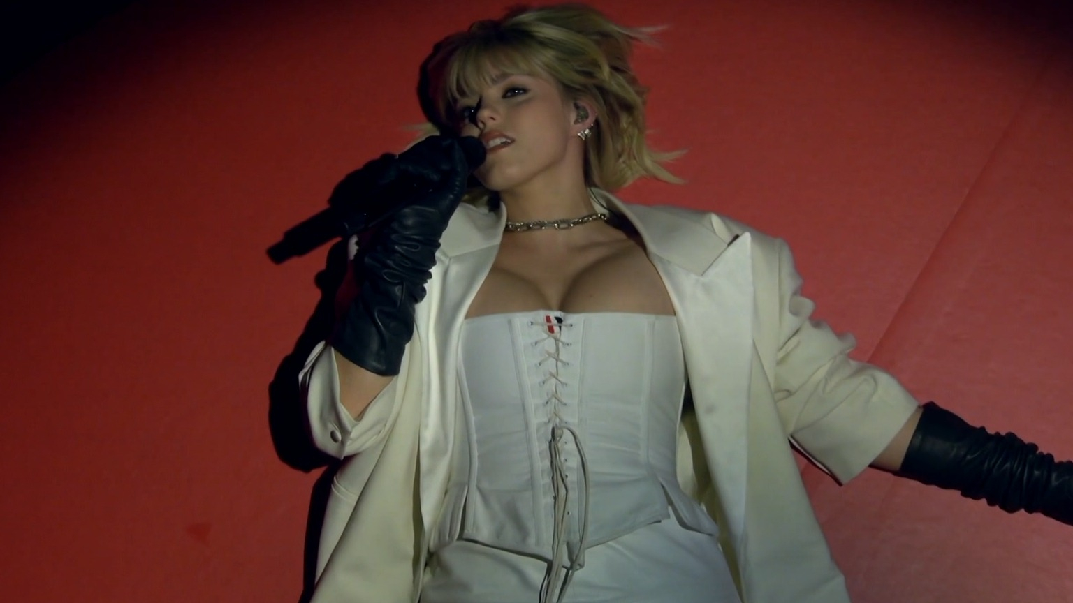 Sexiest Scenes of Self - Musical Guest from Saturday Night Live. Sexy, underwear. 347369