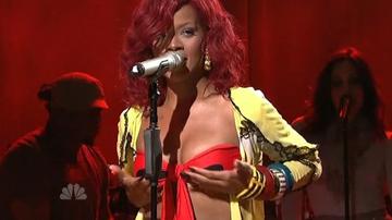 Rihanna in Saturday Night Live (1975-2025) Sexy Sexy 223156