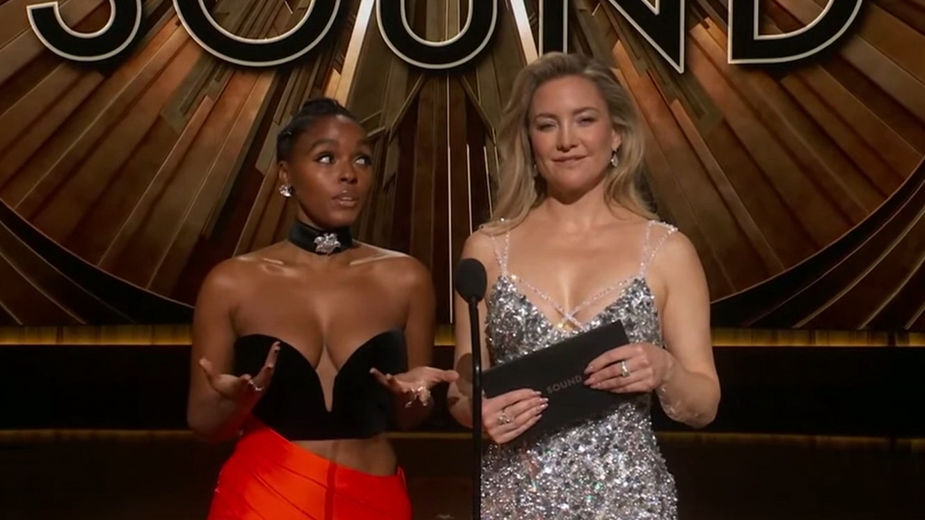 Sexiest Scenes of Self from The Oscars. Sexy. 343247