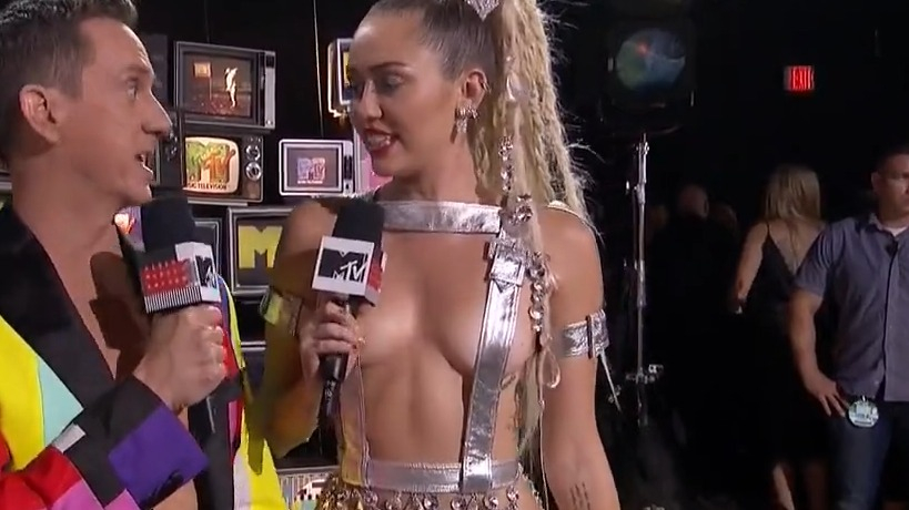 Sexiest Miley Cyrus Scene in MTV Video Music Awards. Sexy, breasts, nipslip. 245593