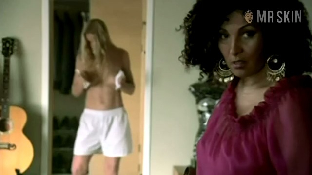Kelly Lynch Naked in The L Word. Breasts. 212635
