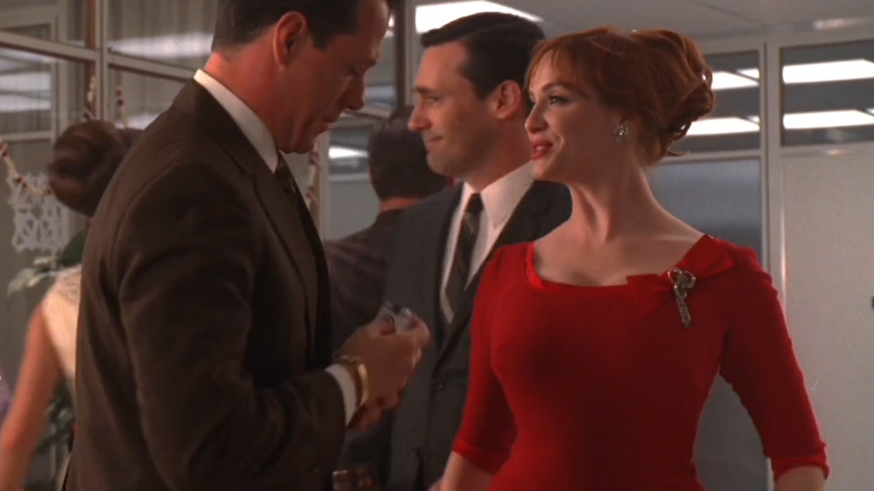 Hottest Christina Hendricks Scene in Mad Men. Sexy. 327224