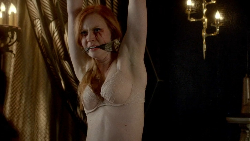 Hottest Deborah Ann Woll Scene in True Blood. Underwear, breasts, butt. 238766