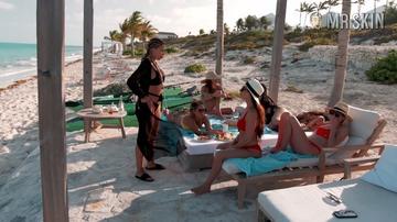 Kourtney Kardashian, Larsa Pippen, Sarah Howard in Keeping Up with the Kardashians (2007-2021) Bikini Bikini Butt 293850