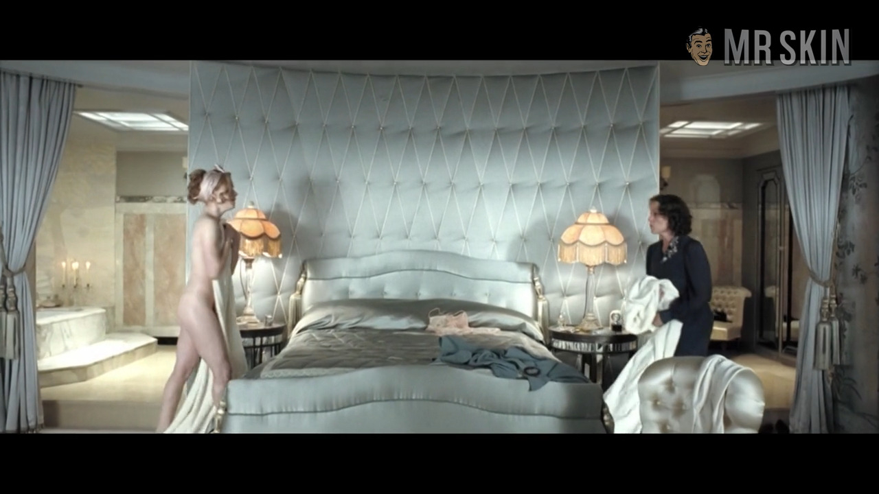 Amy Adams Naked as Delysia LaFosse. Butt, sexy, underwear. 210273