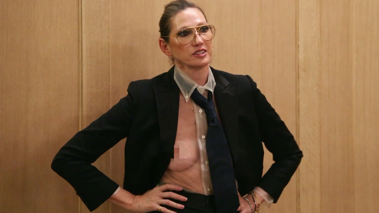 Jenna Lyons in The Real Housewives of New York City (2008-2023) Sexy Bikini Sexy 344976