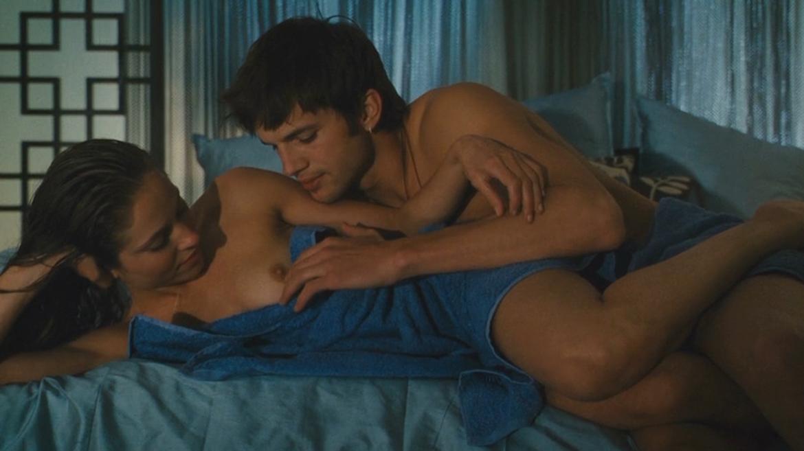 Margarita Levieva in Spread (2009) Bush Left Breast Breasts Bush 216309
