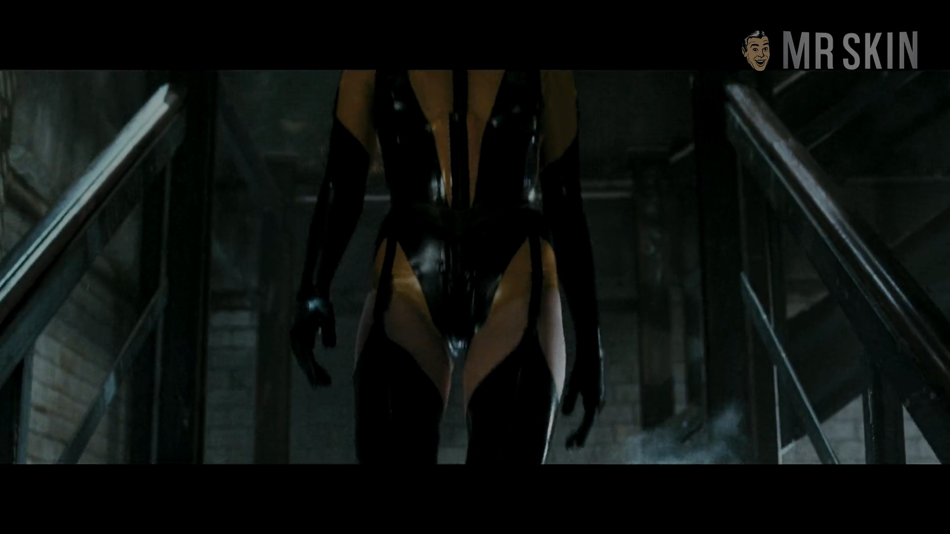 Hottest Laurie Jupiter / Silk Spectre II Scenes. Sexy, breasts, butt. 215691