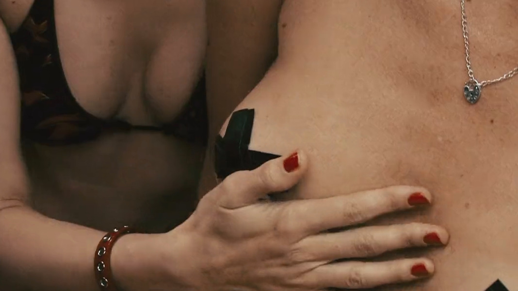 Sexiest Amy Smart Scene in Crank 2: High Voltage. Sexy, body double, breasts. 216409