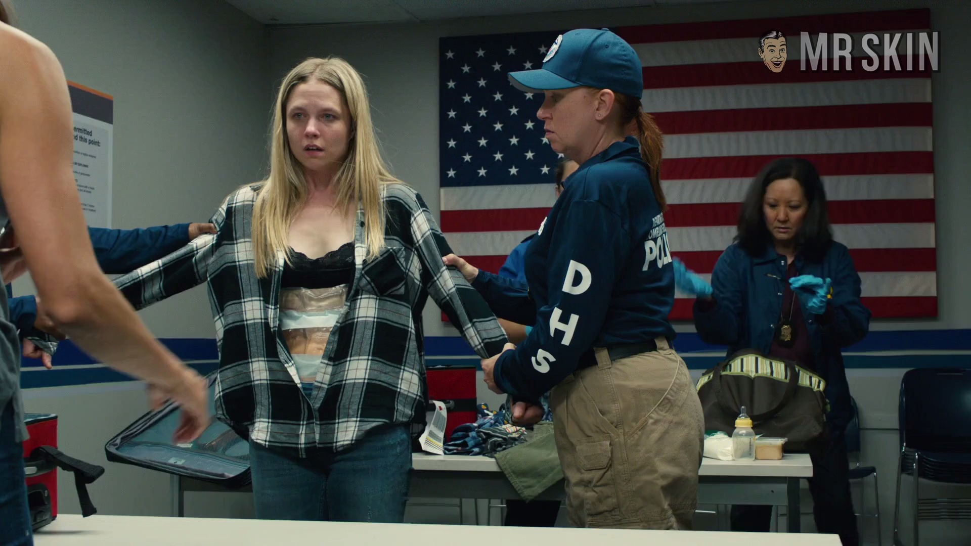 Laura Coover in NCIS: Los Angeles (2009-2018) Underwear Underwear 273809