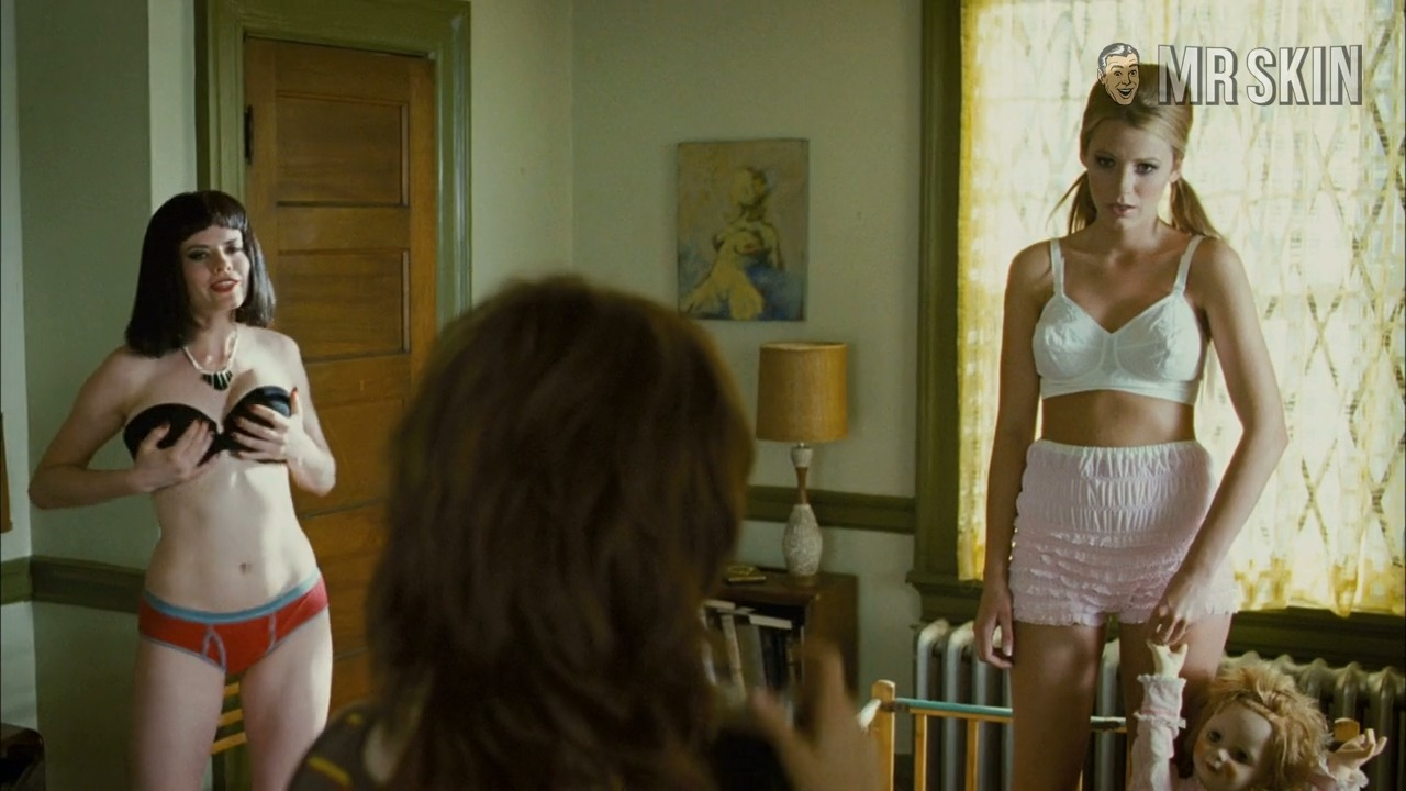 Blake Lively, Christin Sawyer Davis in The Private Lives of Pippa Lee (2009) Underwear Breasts Breasts Sexy 218638