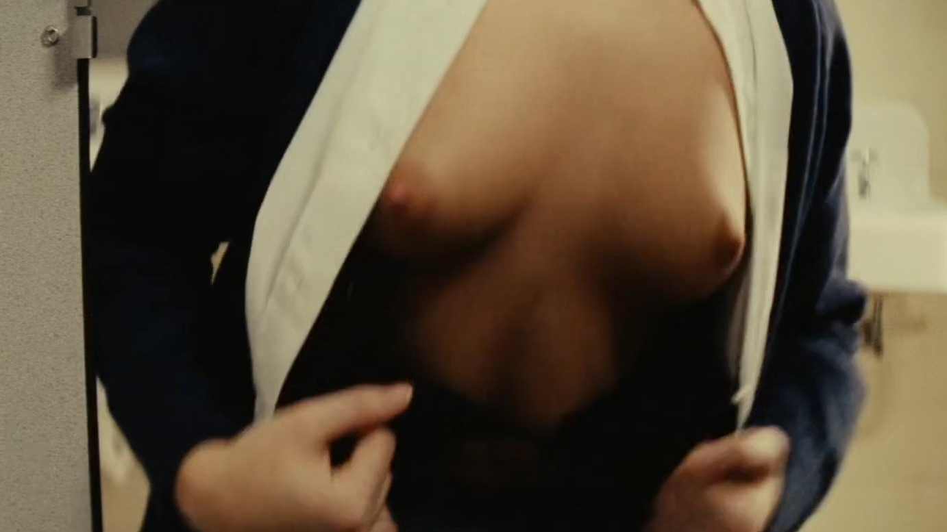 Regan Deal Nude in Cabin Fever 2: Spring Fever. Breasts, Body Double, Underwear, sexy. 220168