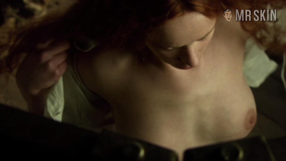 Amy Manson in Desperate Romantics (2009) Breasts Breasts 300951