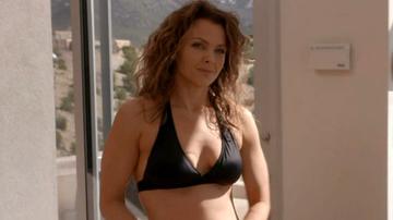Dina Meyer in Scoundrels (2010) Bikini Bikini 221768
