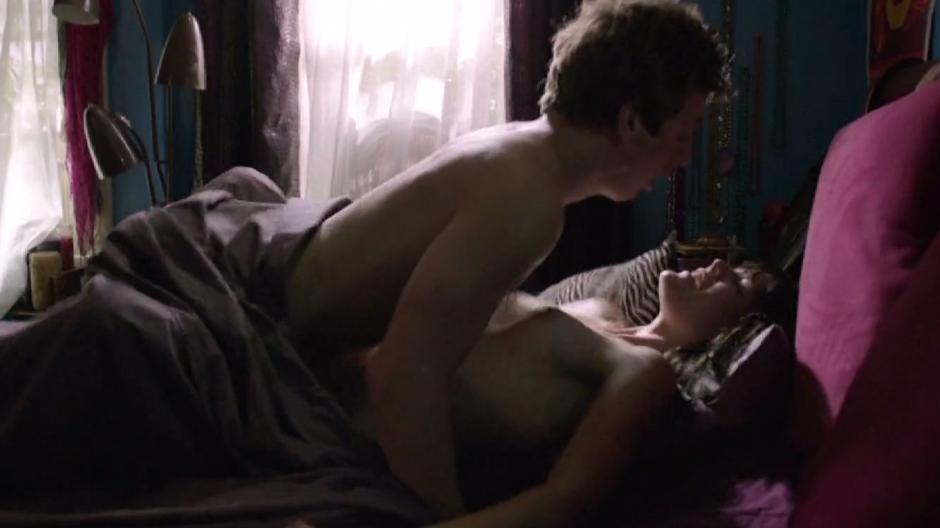 Emma Greenwell Nude in Shameless. Breasts, butt, right breast. 232804
