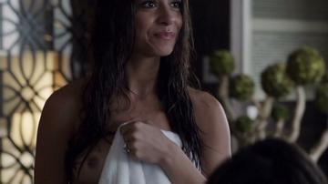 Stephanie Fantauzzi in Shameless (2011-2021) Butt Right Breast Breasts Butt 228593