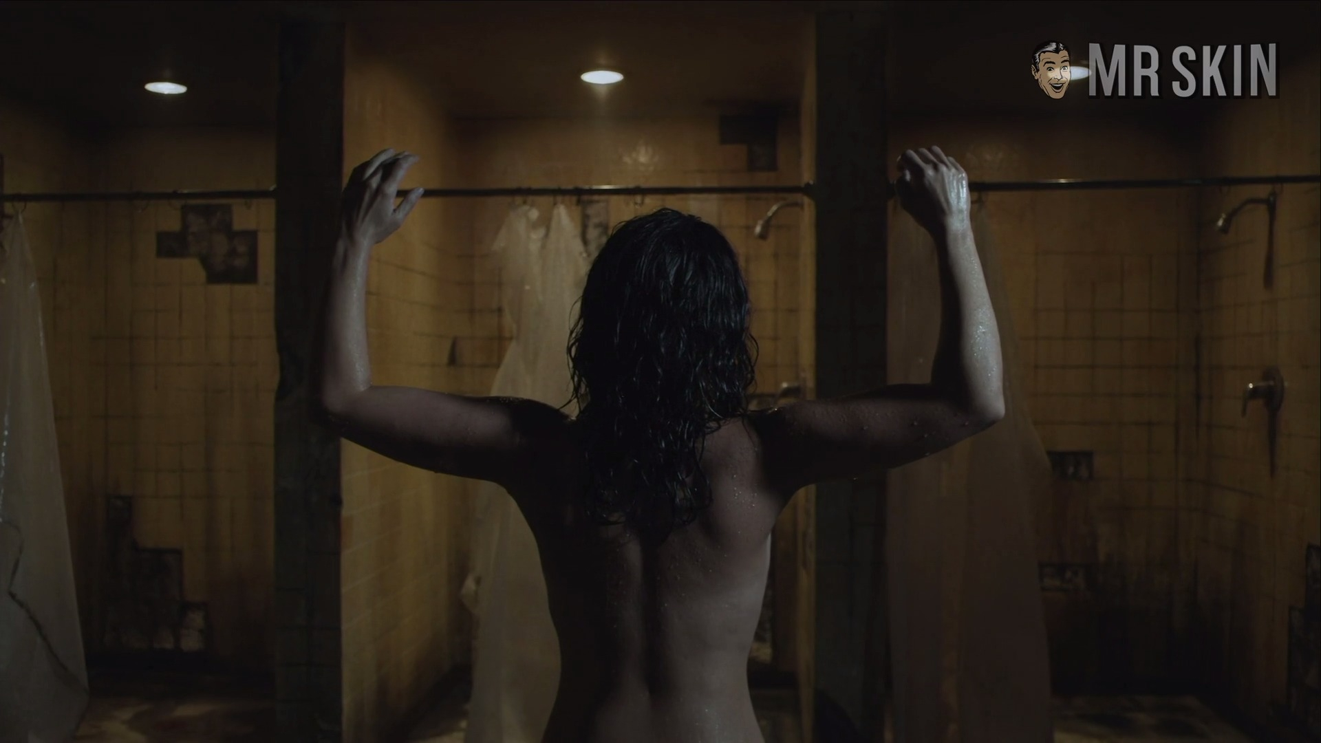 Paola Lázaro in The Walking Dead (2010-2021) Sexy Sexy 320108