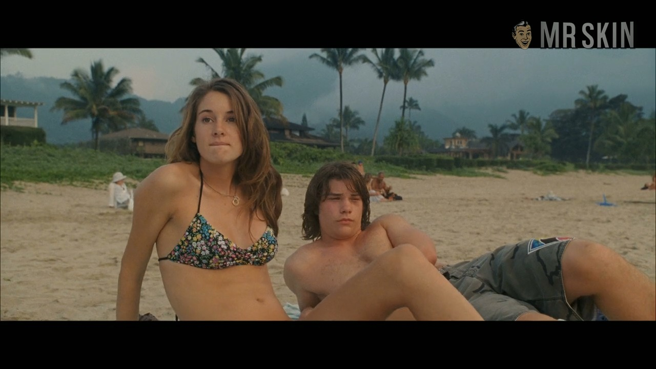 Sexiest Scenes of Julie Speer from The Descendants. Bikini, sexy. 226511