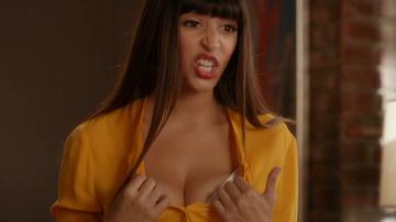 Hannah Simone in New Girl (2011-2016) Underwear Bikini Body Double 228906