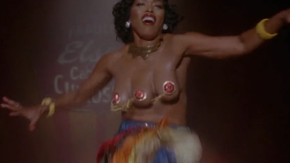 Hottest Marie Laveau/Desiree Dupree/Ramona Royale/Lee Harris/Monet Tumusiime Scenes. Sexy, Prosthetic, lesbian, underwear. 240729