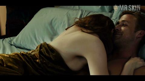 Sexiest Emma Stone Scene in Gangster Squad. Sexy. 231805
