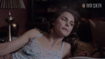 Keri Russell in The Americans (2013-2018) Sexy Bikini Butt 267943