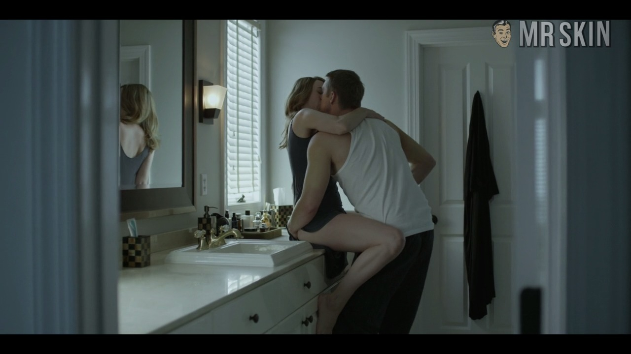 Hottest Dominique McElligott Scene in House of Cards. Sexy. 249812