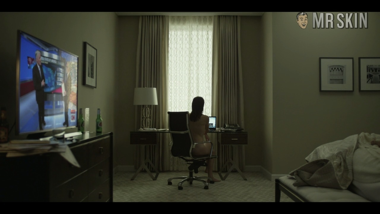 Hailey Wist in House of Cards (2013-2018) Sexy Sexy 249813