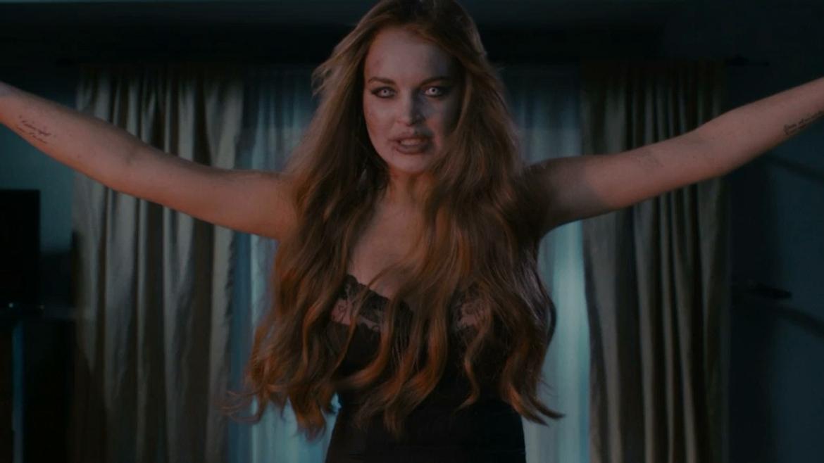 Lindsay Lohan, Elizabeth Davidovich in Scary Movie (2013) Sexy Body Double Sexy 234786