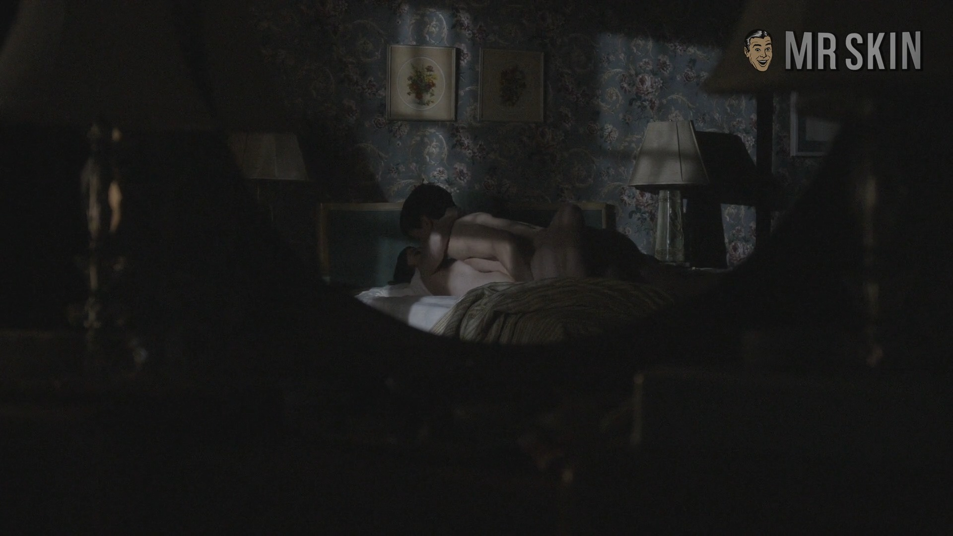 Lizzy Caplan Nude in Masters of Sex. Right Breast, breasts, butt. 235834