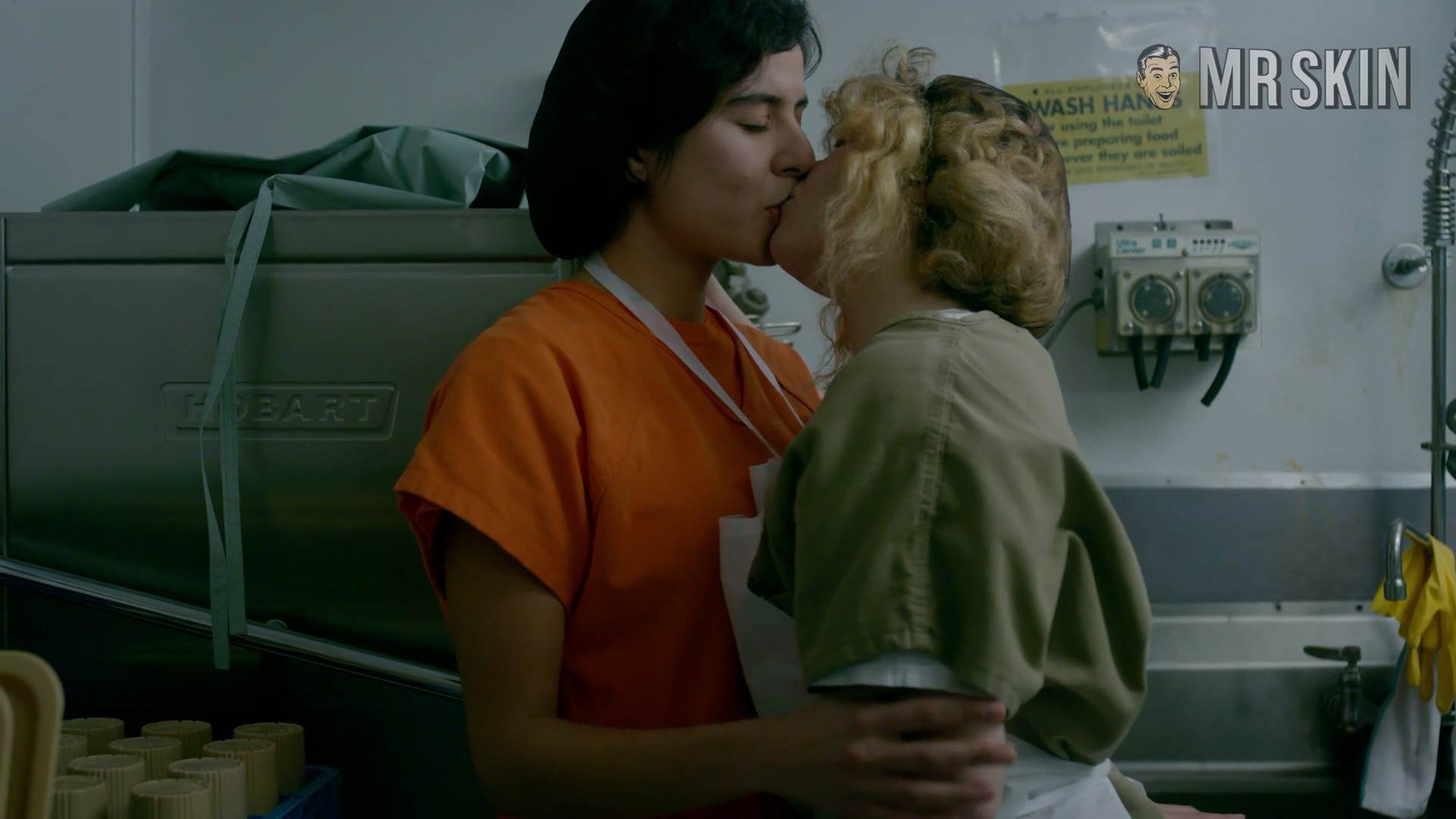 Orange Is the New Black's Sexiest Scenes with Natasha Lyonne. Lesbian, butt, sexy. 287664