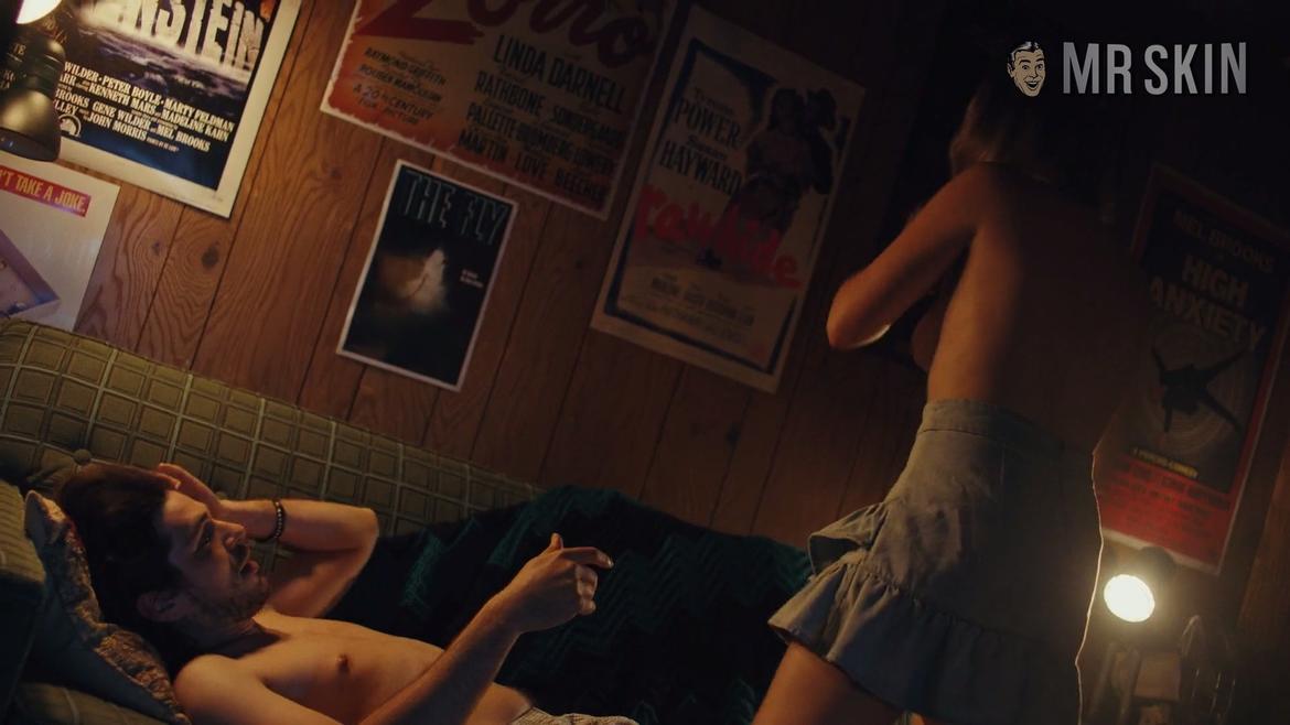 Caitlin McGee in You're the Worst (2014-2019) Sexy Underwear Sexy Underwear 276857