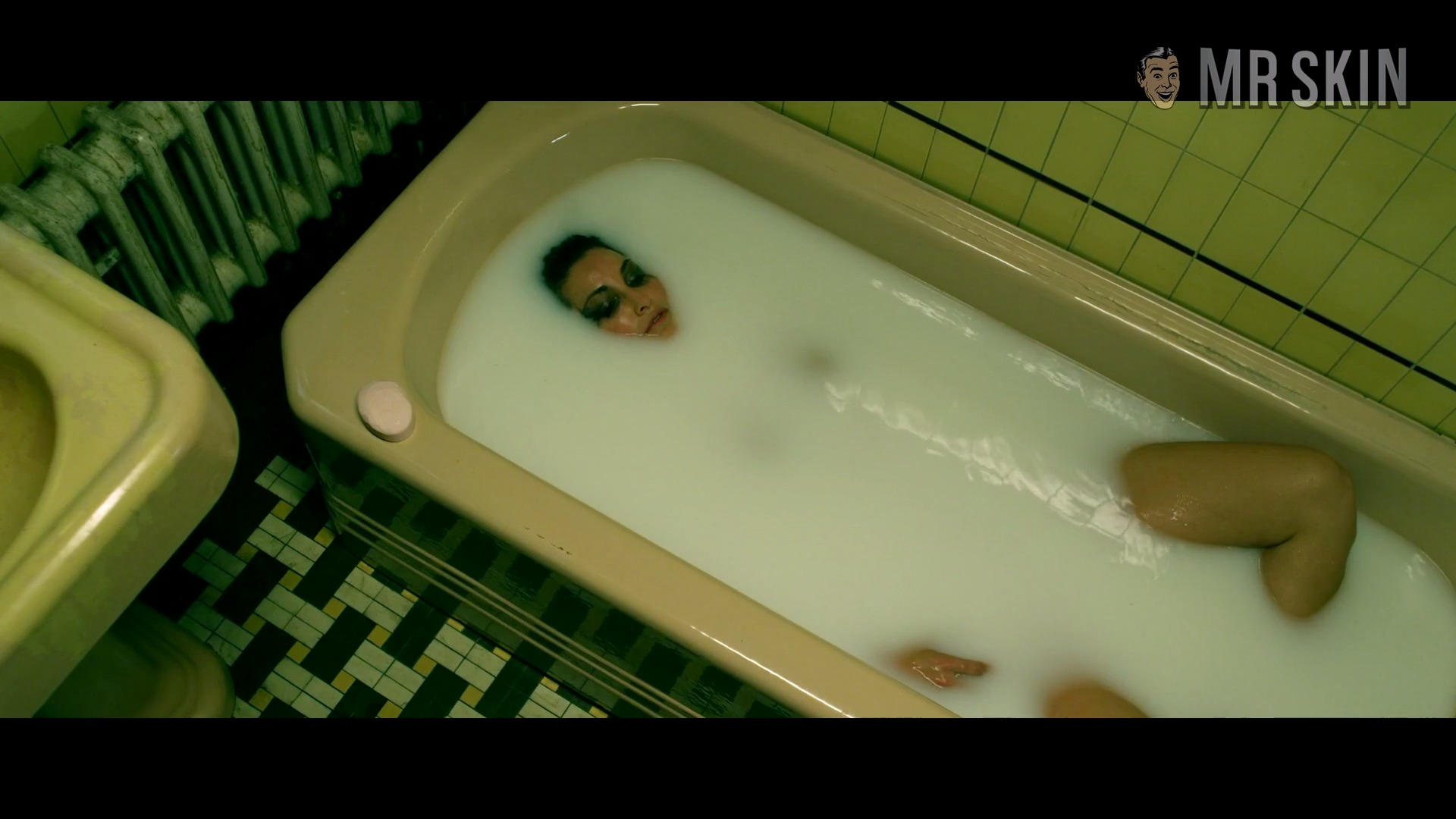 The Scribbler's Sexiest Scenes with Gina Gershon. Sexy. 302754