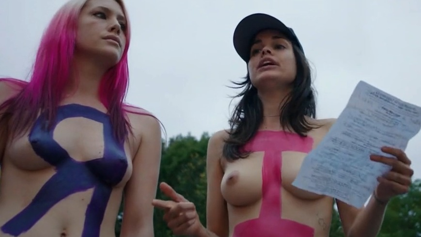 Lina Esco, Lola Kirke, Sarabeth Stroller, Natalie White, Michelle Miss Knockout Bracey in Free the Nipple (2014) Breasts Breasts 240664